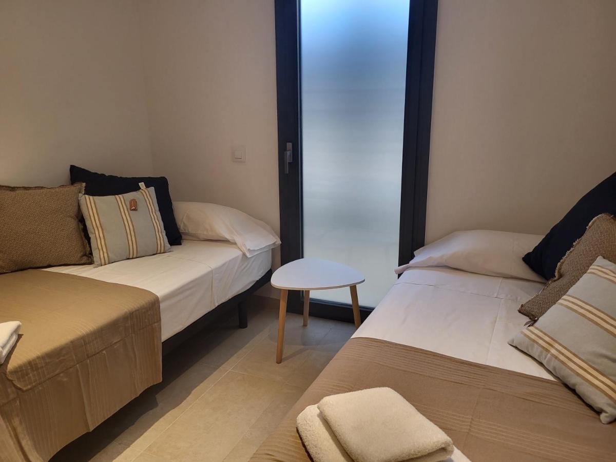 Roses Casc Antic S L Sabater 1 Apartman Kültér fotó